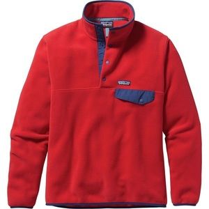 patagonia red fleece snap t fits women’s XS / S